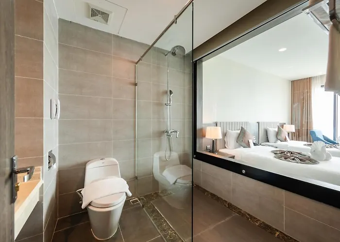 Hotel Muong Thanh Grand Bai Chay Hạ Long