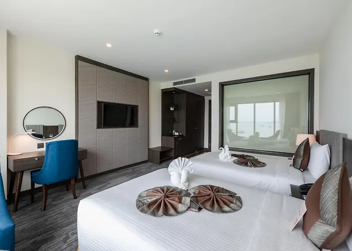 Hotel Muong Thanh Grand Bai Chay Hạ Long