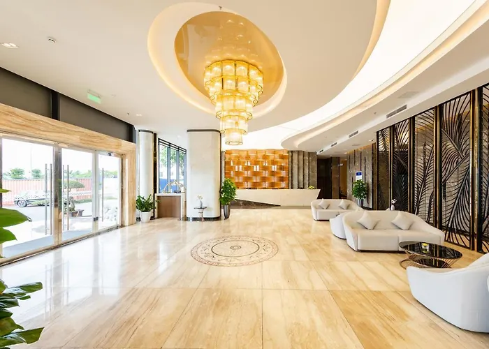 Hotel Muong Thanh Grand Bai Chay 4*