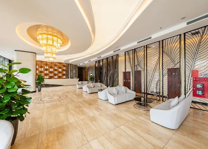 Muong Thanh Grand Bai Chay Hotel 4*