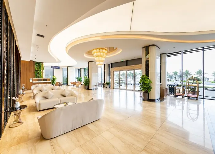 Muong Thanh Grand Bai Chay Hạ Long